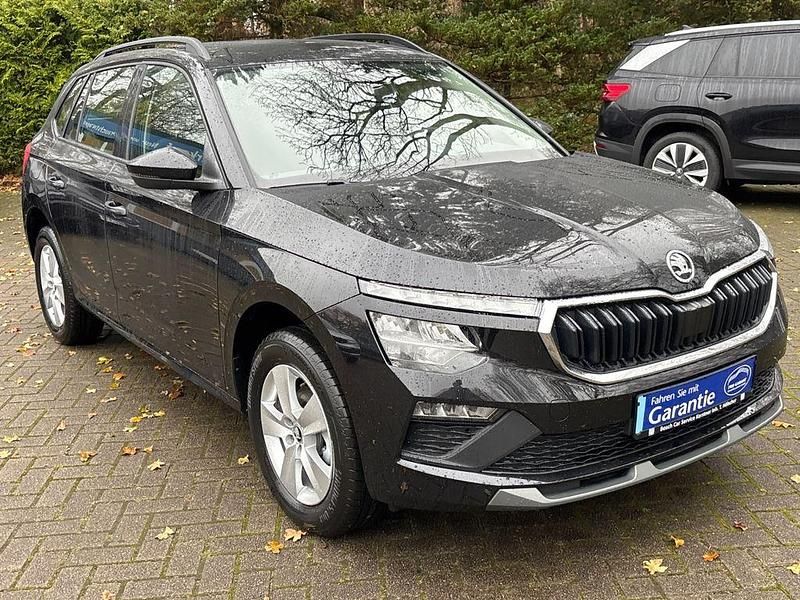 Schwarz Neu 2025 Skoda Kamiq SUV | 25.975 € (Guter Preis) - Bild 1/4