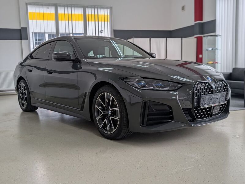Grau Gebraucht 2022 BMW 420 Gran Coupé M Sport Coupé | 34.980 € (Fairer Preis) - Bild 1/4