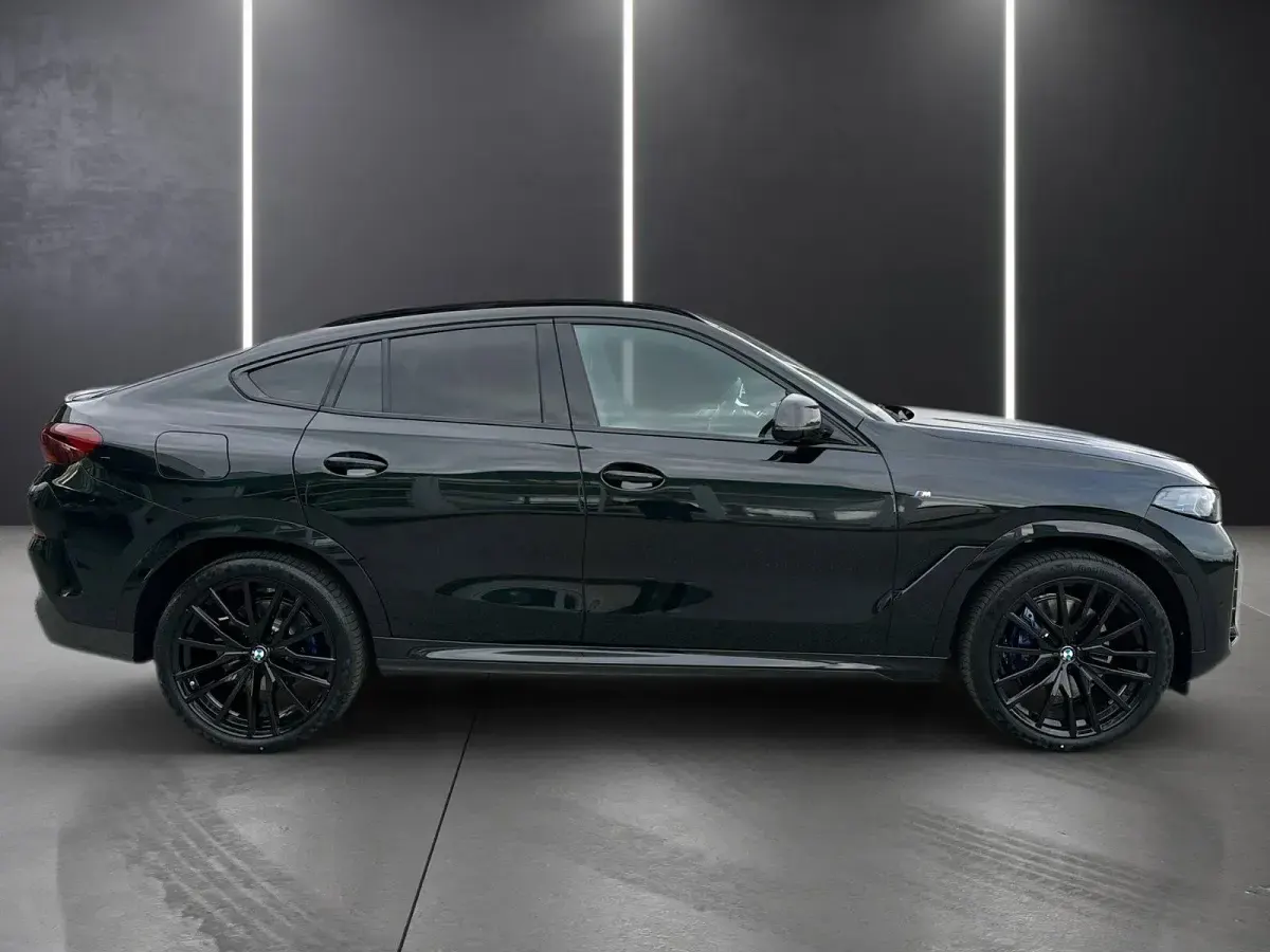 Gebraucht BMW X6 Comfort Edition 352 PS (258 kW) 2024 Schwarz SUV