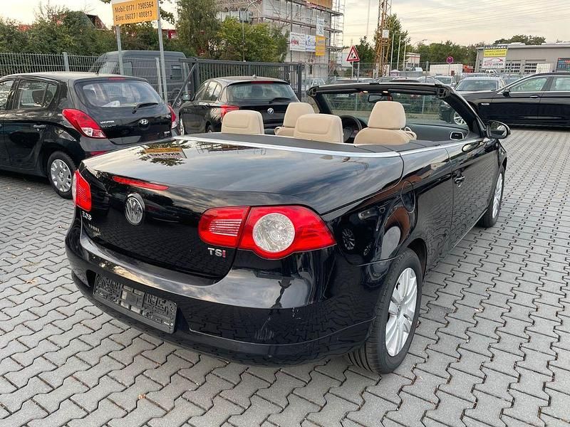 Gebraucht VW Eos 122 PS (89 kW) 2008 Schwarz Cabrio