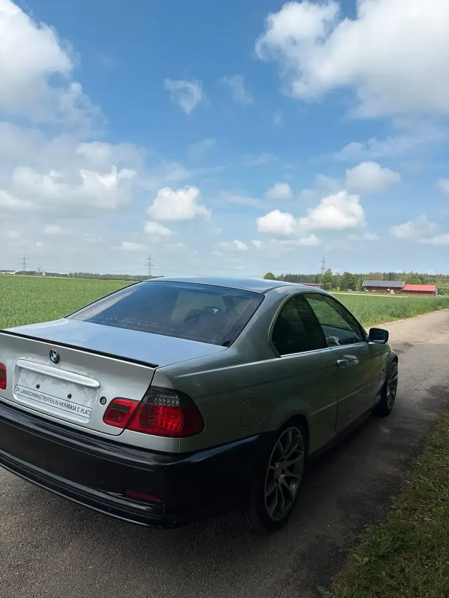 Gebraucht BMW 323 170 PS (125 kW) 2000 Silber Coupé