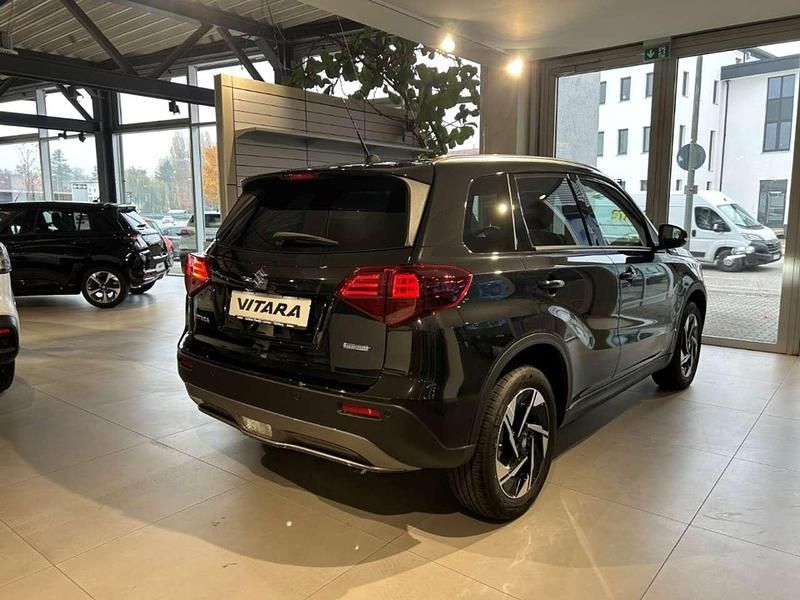 Gebraucht Suzuki Vitara Comfort+ 129 PS (94 kW) 2025 Cosmic black pearl SUV