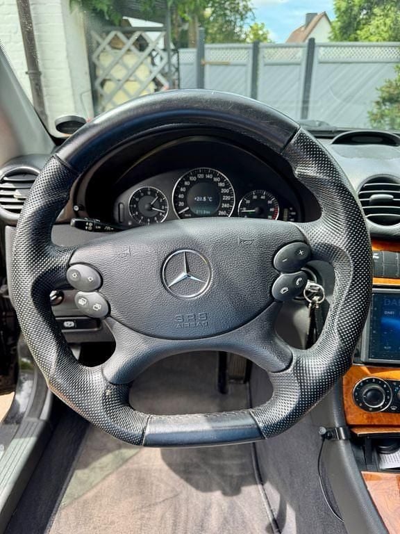 Gebraucht Mercedes CLK320 Elegance 218 PS (160 kW) 2005 Schwarz Cabrio