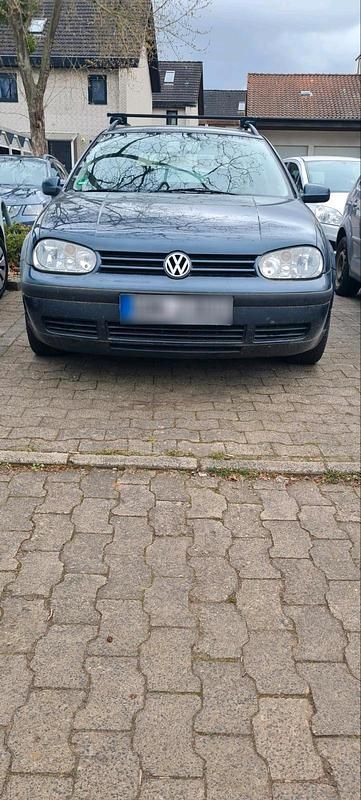 Gebraucht VW Golf IV 101 PS (74 kW) 2000 Blau Kombi