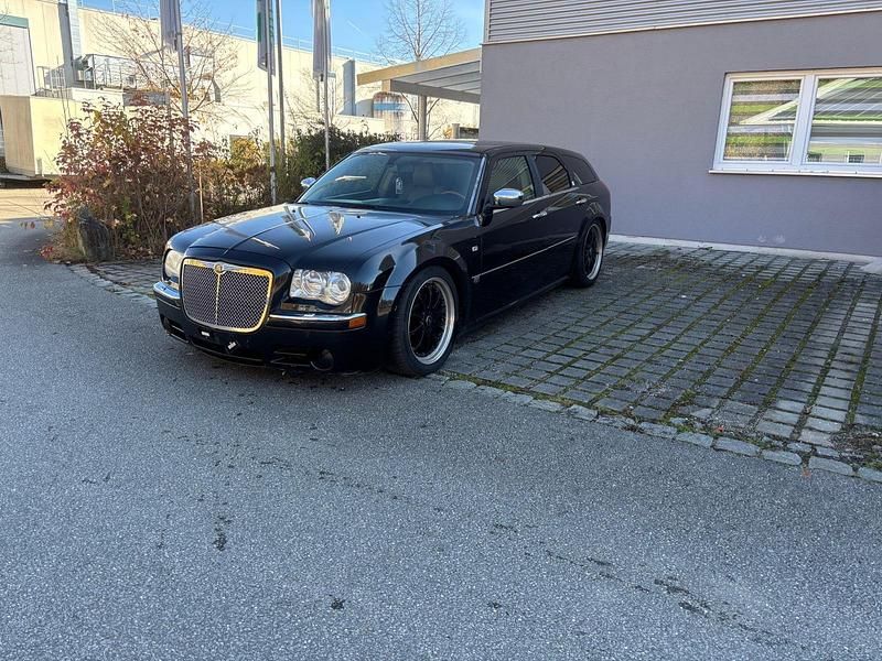 Schwarz Gebraucht 2005 Chrysler 300C Kombi | 2.500 € (Superpreis) - Bild 1/4