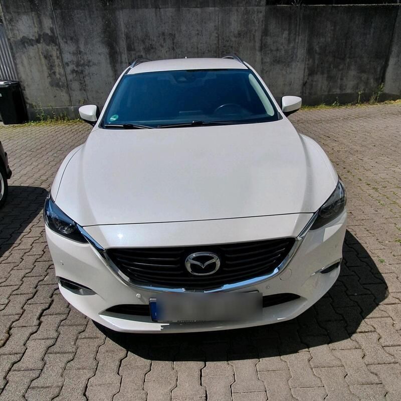 Weiß Gebraucht 2017 Mazda 6 Kombi | 11.300 € (Fairer Preis) - Bild 1/4
