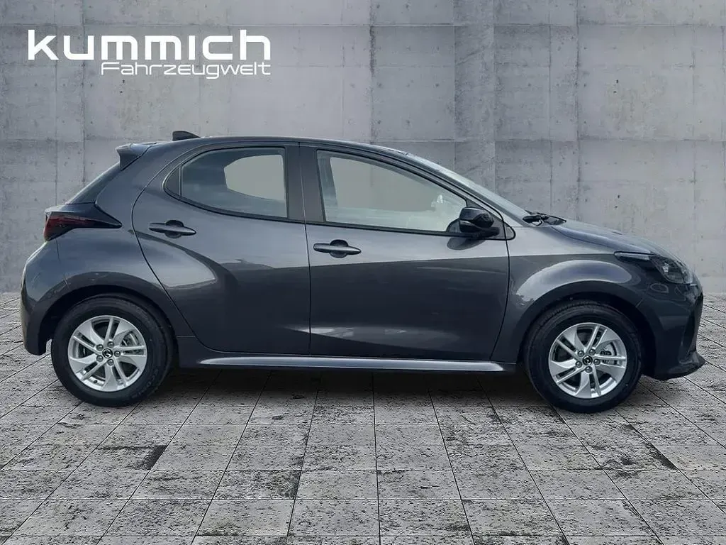 Neu Mazda 2 Center-Line 116 PS (85 kW) 2026 Grau Kleinwagen