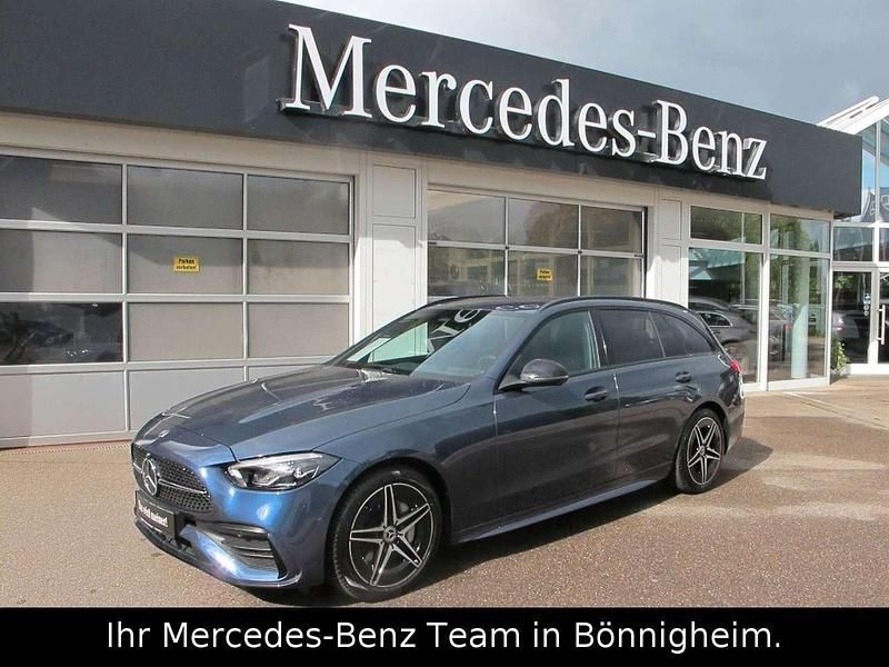 Blau Gebraucht 2024 Mercedes C200 AMG line Limousine | 45.790 € (Teuer) - Bild 1/4