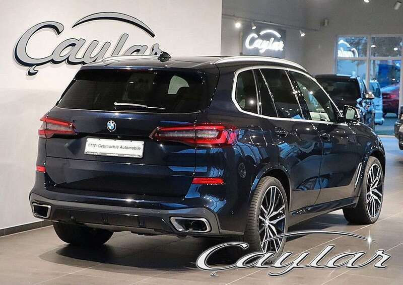 Gebraucht BMW X5 M 400 PS (294 kW) 2020 Carbonschwarz metallic SUV