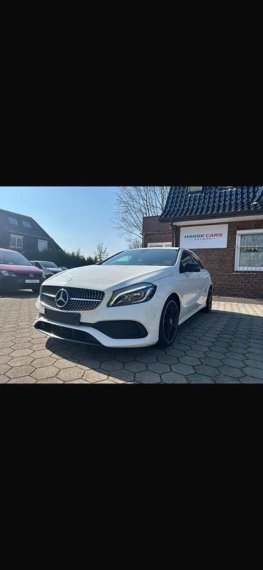 Gebraucht Mercedes A180 AMG 122 PS (89 kW) 2016 Weiß Limousine