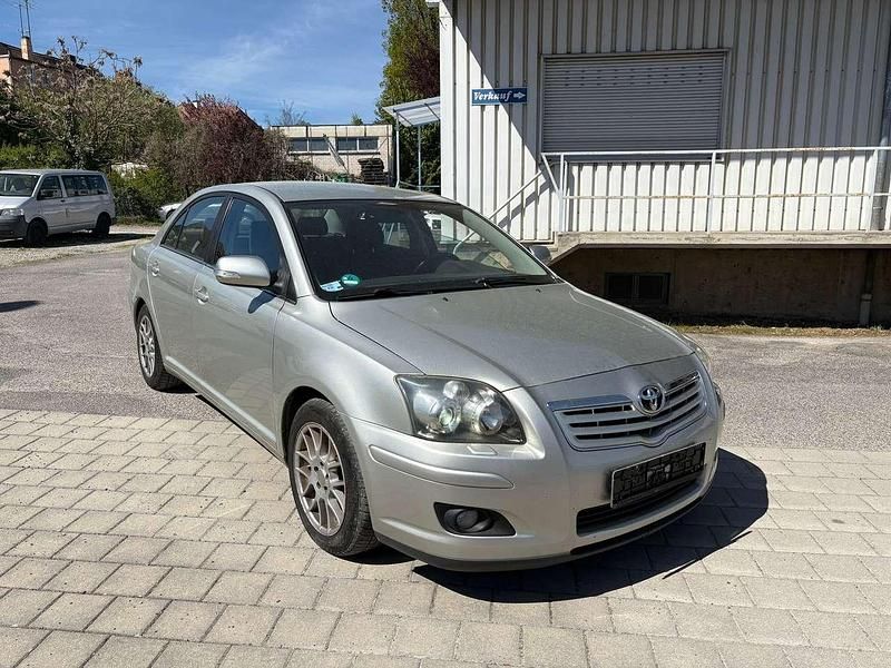 Gebraucht Toyota Avensis 126 PS (92 kW) 2007 Grau Limousine