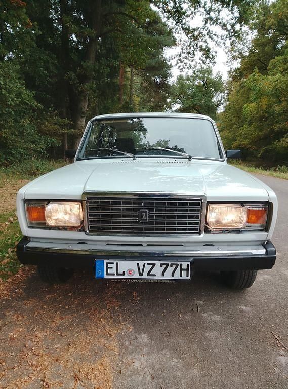 Gebraucht Lada 2107 75 PS (55 kW) 1989 Weiß Limousine