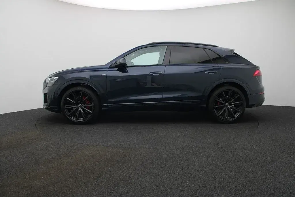 Neu Audi Q8 Sport 286 PS (210 kW) 2026 Blau SUV