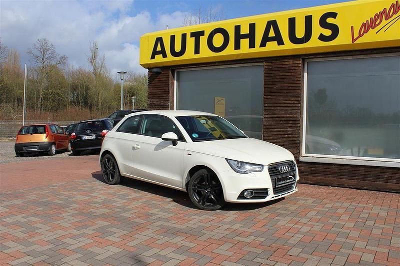 Gebraucht Audi A1 S-Line 86 PS (63 kW) 2010 Weiß Kleinwagen