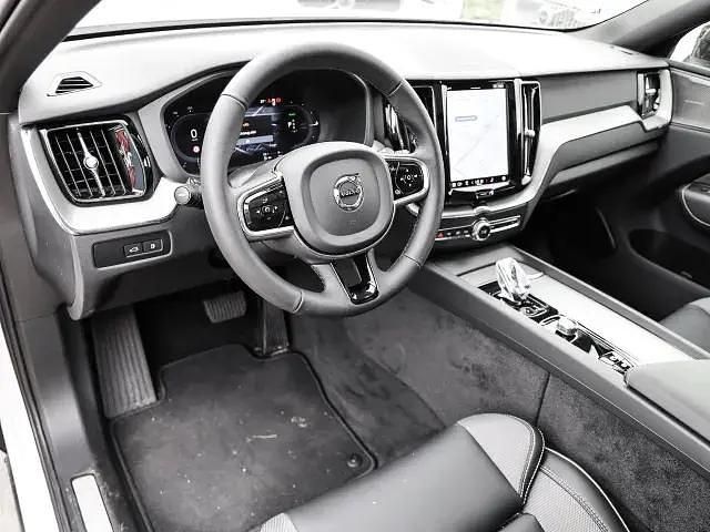 Gebraucht Volvo XC60 Plus 398 PS (292 kW) 2023 Weiss SUV