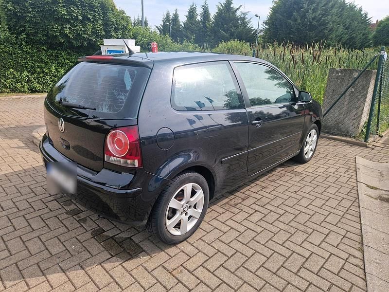 Schwarz Gebraucht 2005 VW Polo Coupé | 1.450 € (Fairer Preis) - Bild 1/4