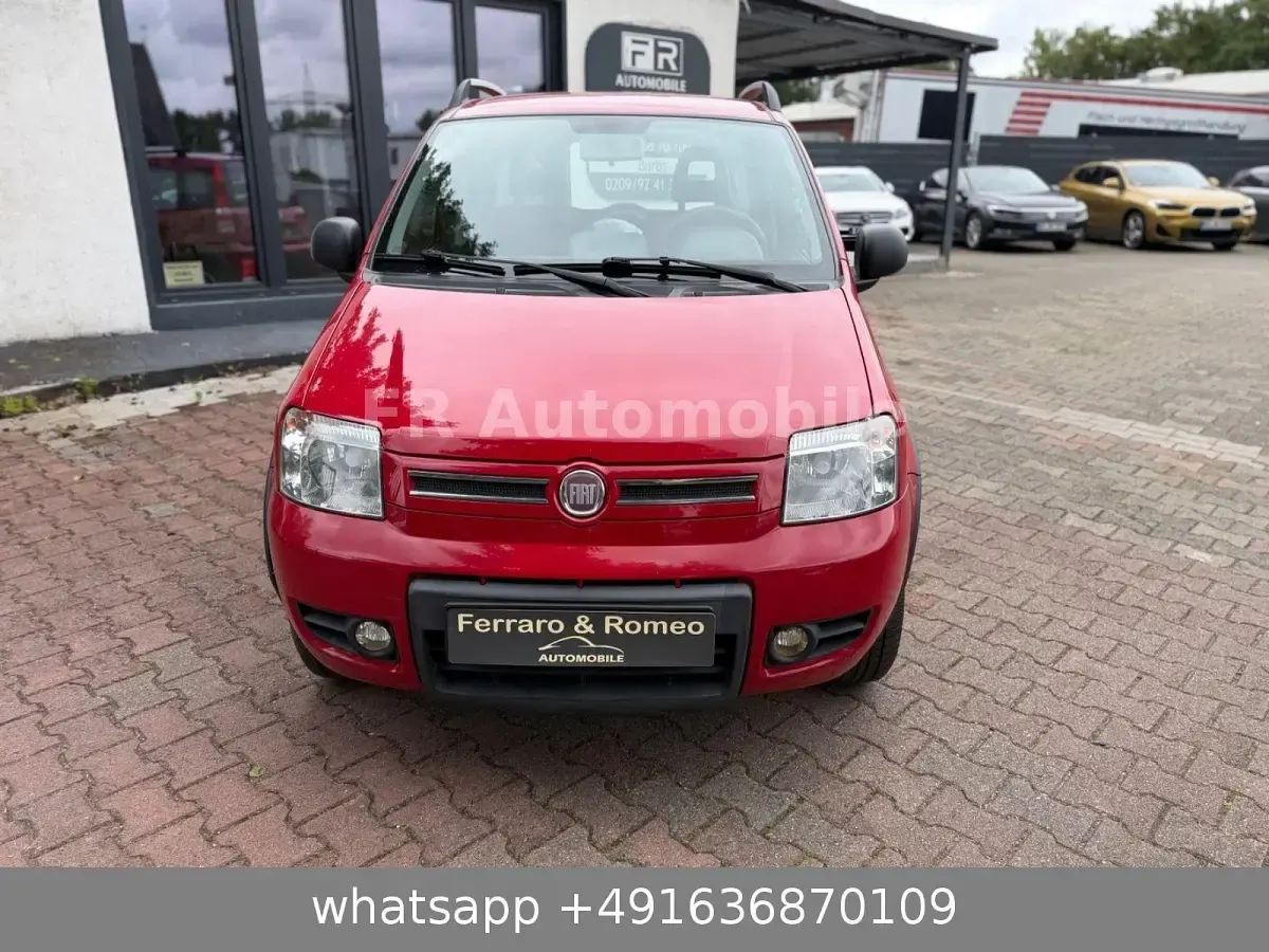 Gebraucht Fiat Panda 4x4 Climbing 69 PS (50 kW) 2010 Rot Kleinwagen