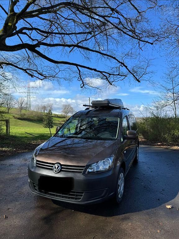 Gebraucht VW Caddy Maxi Trendline 105 PS (77 kW) 2011 Braun Van / Kleinbus