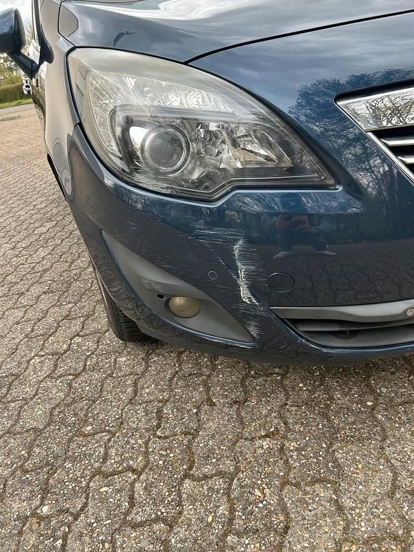 Gebraucht Opel Meriva 95 PS (69 kW) 2011 Blau Van / Kleinbus