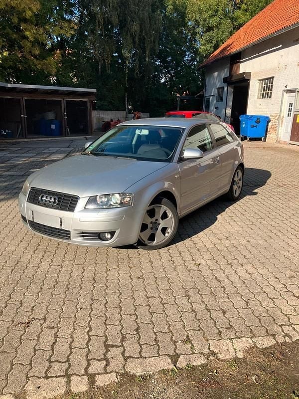 Silber Gebraucht 2005 Audi A3 Coupé | 3.200 € (Fairer Preis) - Bild 1/4