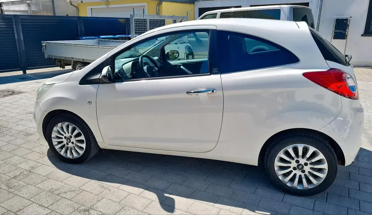 Second-hand Ford Ka 75 CP (55 kW) 2010 Alb Hatchback