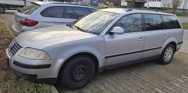 Gebraucht VW Passat 130 PS (95 kW) 2004 Silber Kombi