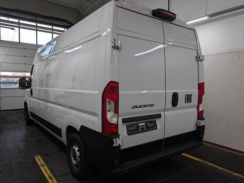 Gebraucht Fiat Ducato 140 PS (102 kW) 2024 Weiß Van