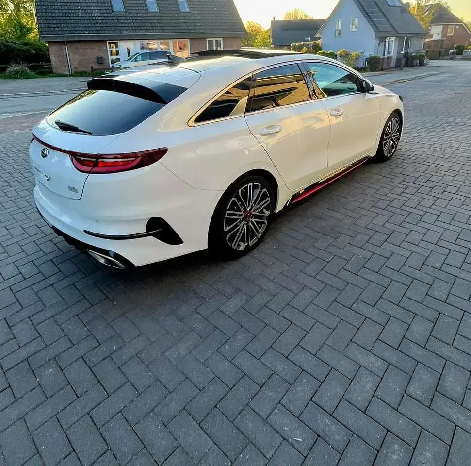 Gebraucht Kia ProCeed GT 204 PS (150 kW) 2020 Weiß Kombi