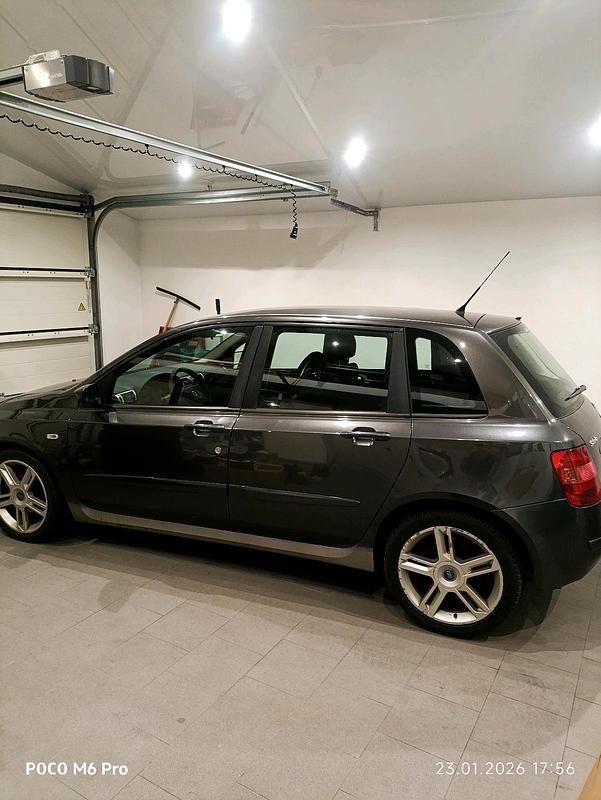 Gebraucht Fiat Stilo 95 PS (69 kW) 2006 Grau Limousine