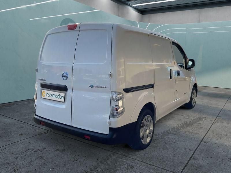 Weiß Gebraucht 2019 Nissan e-NV200 Van | 14.499 € (Guter Preis) - Bild 1/4