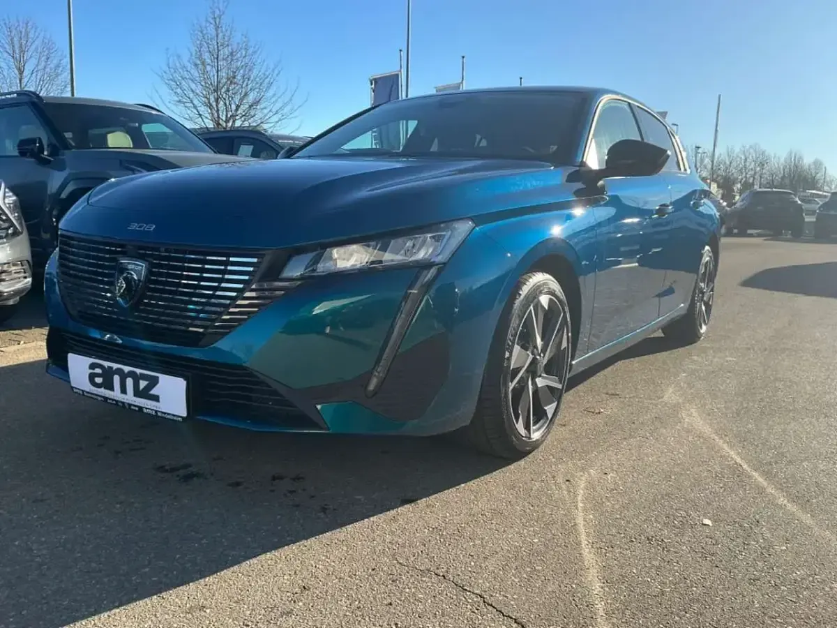 Neu Peugeot 308 Allure 136 PS (100 kW) 2025 Obsession blau Limousine