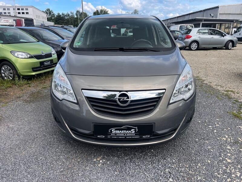 Gebraucht Opel Meriva 120 PS (88 kW) 2011 Silber Van / Kleinbus