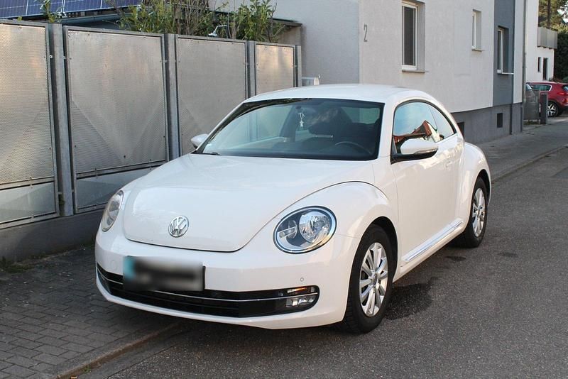 Gebraucht VW Beetle 105 PS (77 kW) 2012 Weiß Kleinwagen