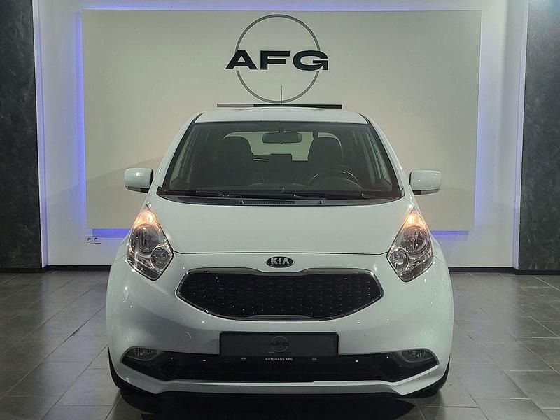 Gebraucht Kia Venga DREAM-TEAM Edition 90 PS (66 kW) 2016 Weiß Kleinwagen