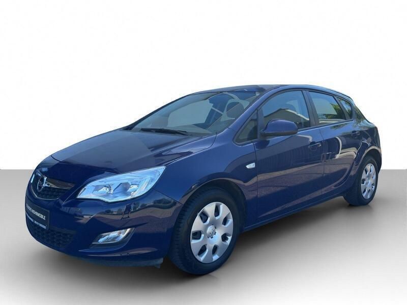 Blau Gebraucht 2012 Opel Astra Design Edition Kleinwagen | 6.399 € (Fairer Preis) - Bild 1/4