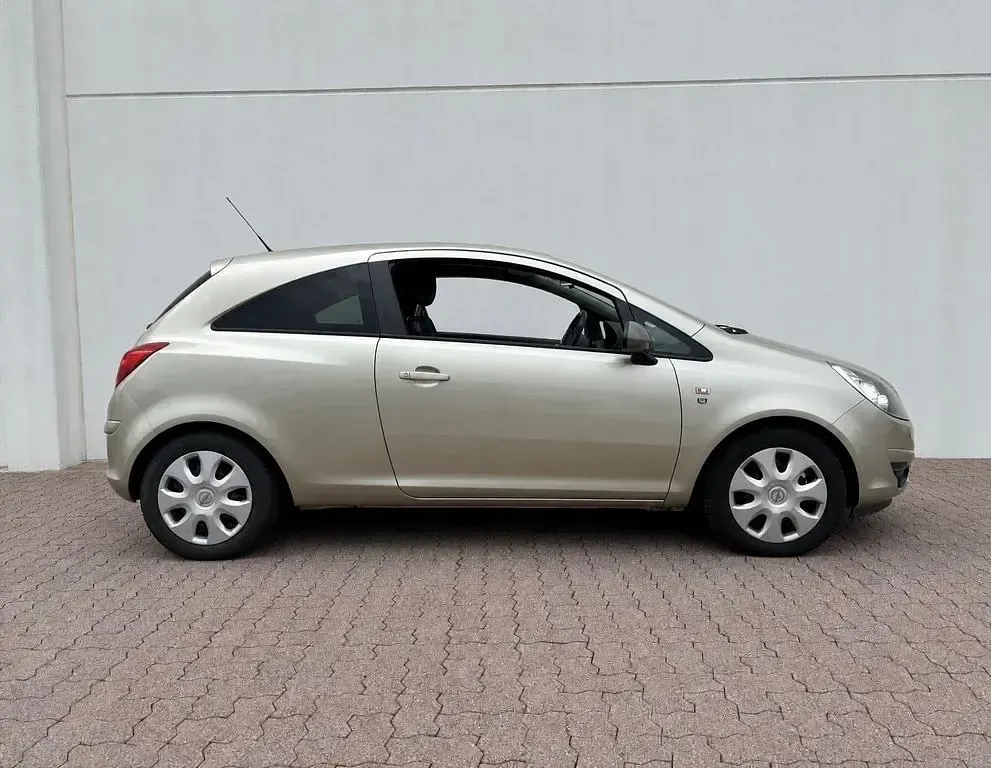 Gebraucht Opel Corsa 69 PS (50 kW) 2010 Kleinwagen