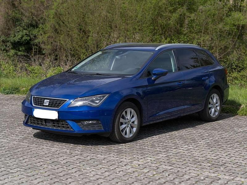 Second-hand Seat Leon ST 116 CP (85 kW) 2019 Albastru Break