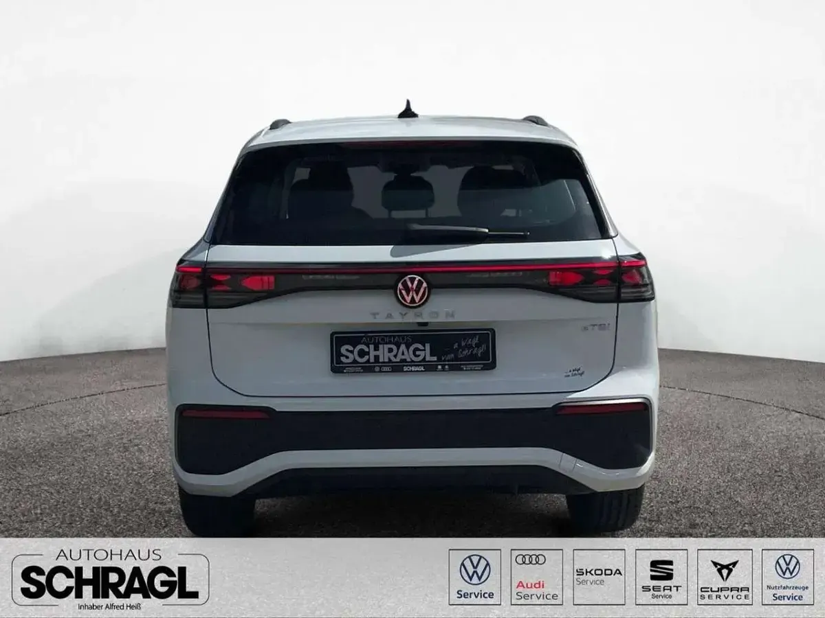 Gebraucht VW Tayron Life 150 PS (110 kW) 2025 Pure white SUV
