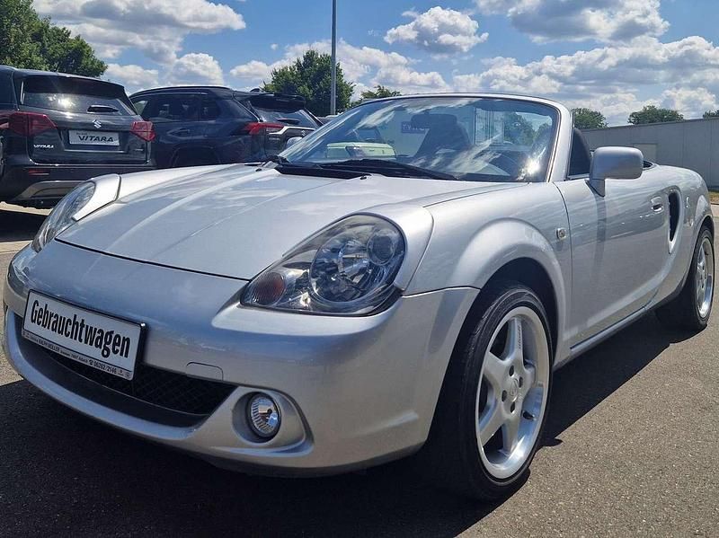 Silver mica metallic Gebraucht 2005 Toyota MR2 Basis Cabrio | 14.990 € (Etwas zu teuer) - Bild 1/4