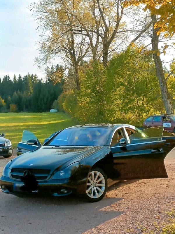 Gebraucht Mercedes CLS320 224 PS (164 kW) 2006 Limousine