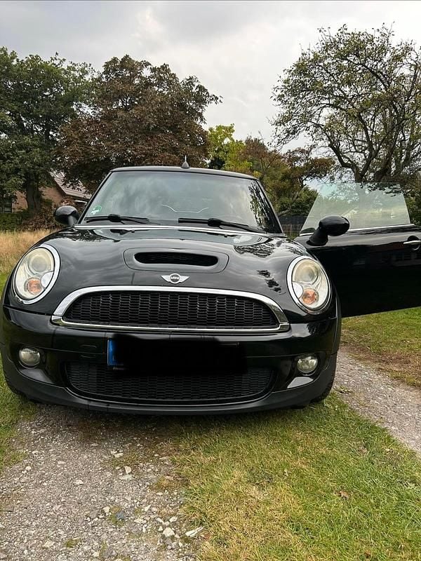 Schwarz Gebraucht 2010 Mini Cooper S Cabriolet Cabrio | 5.800 € (Guter Preis) - Bild 1/4