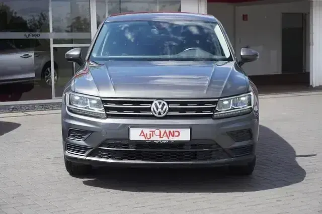 Gebraucht VW Tiguan 150 PS (110 kW) 2019 Grau SUV