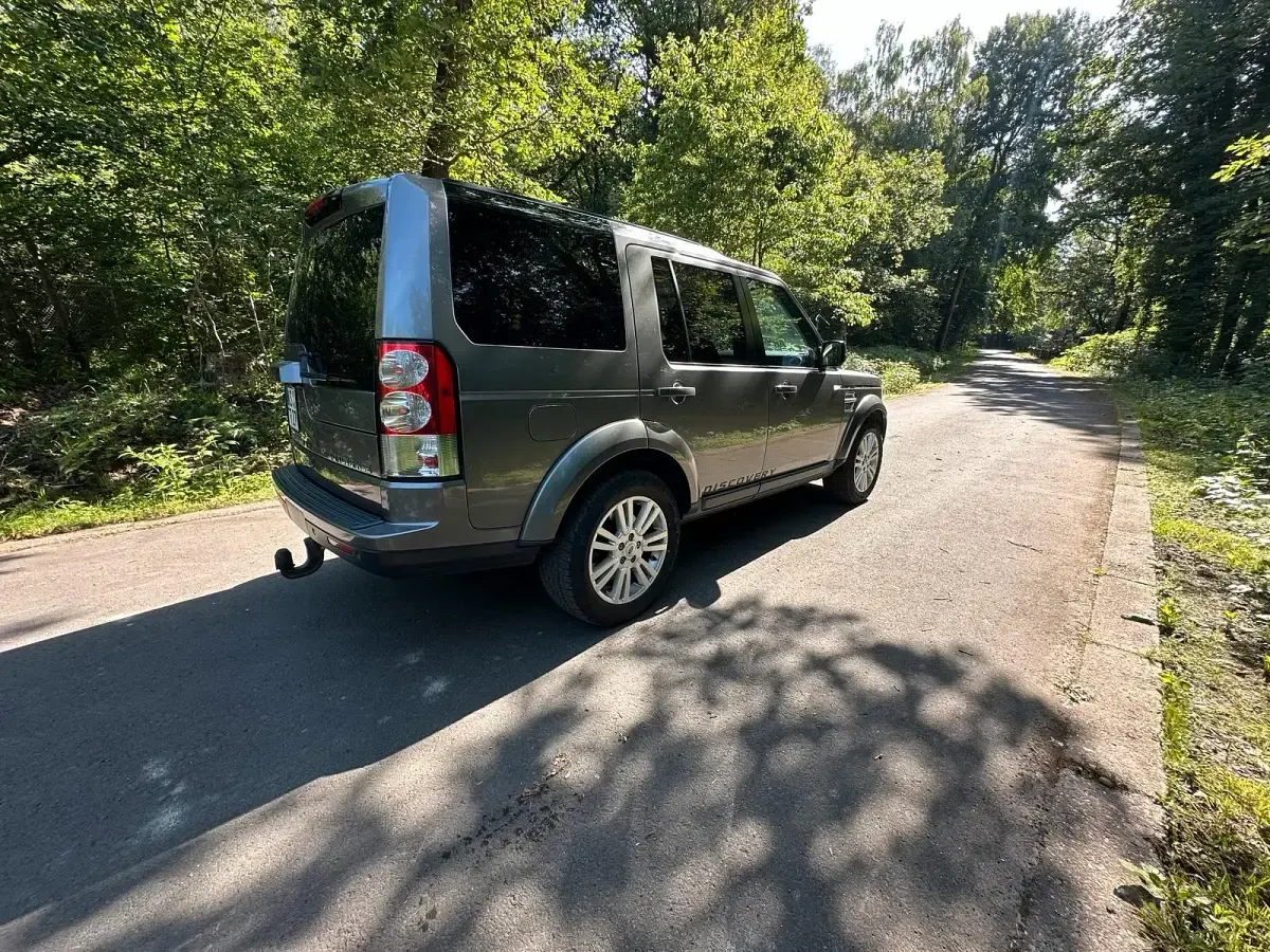 Gebraucht Land Rover Discovery 4 HSE 245 PS (180 kW) 2010 Grau SUV