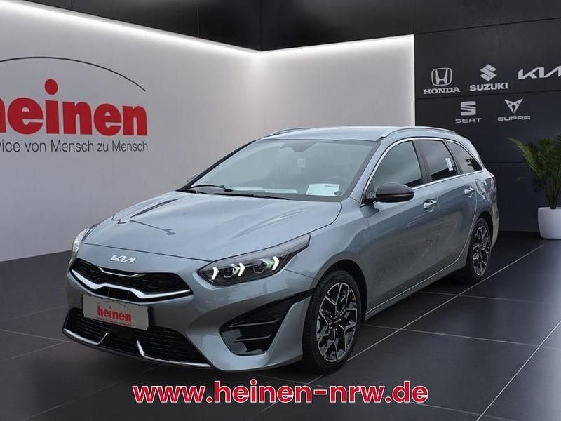 Neu Kia Ceed Sportswagon GT-Line 140 PS (102 kW) 2025 Silber Kombi
