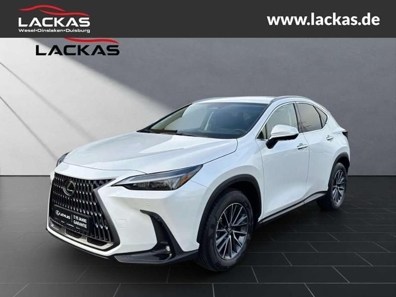 Weiss Neu 2025 Lexus NX450h+ E-FOUR SUV | 62.950 € (Fairer Preis) - Bild 1/4