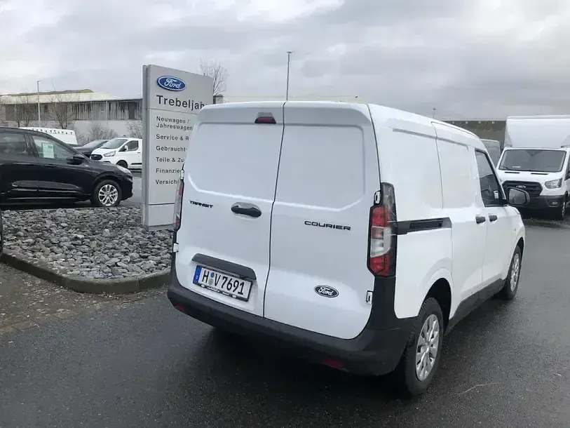 Używany Ford Transit Trend 101 KM (74 kW) 2024 Biały Van