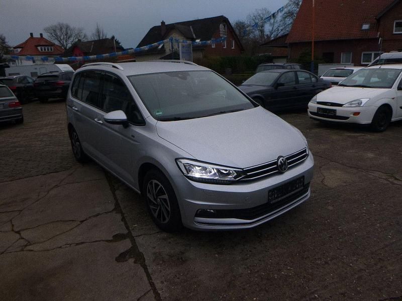 Gebraucht VW Touran Join 116 PS (85 kW) 2018 Silber Van / Kleinbus