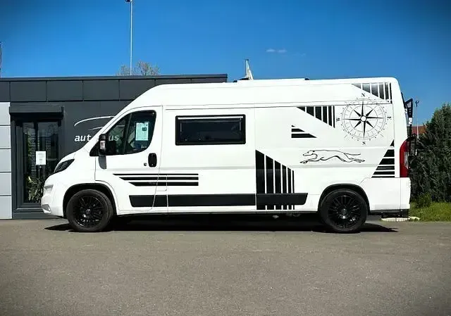 Gebraucht Peugeot Boxer 140 PS (102 kW) 2021 Weiß Van