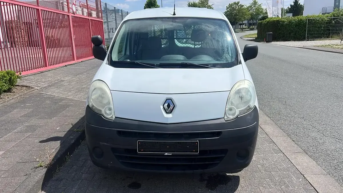 Gebraucht Renault Kangoo 68 PS (50 kW) 2009 Weiß Kleinwagen