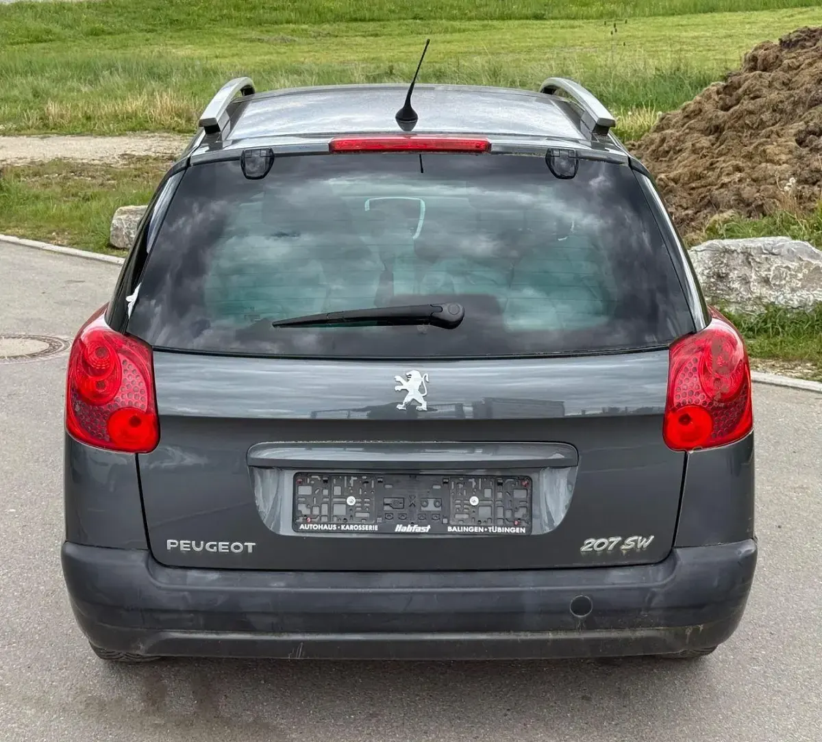 Gebraucht Peugeot 207 120 PS (88 kW) 2010 Grau Kombi